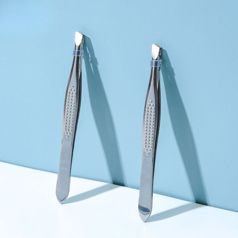 Eyebrow Tweezers & Blackhead Remover